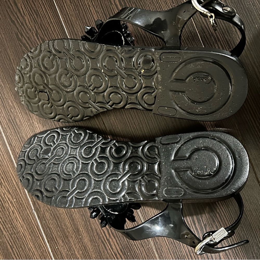Coach Sandals - Picture 4 of 6